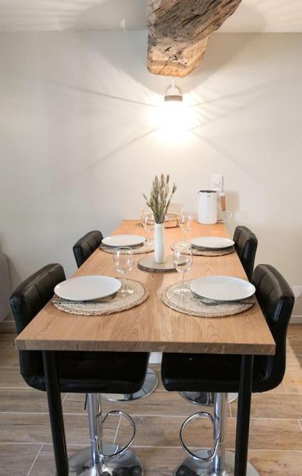 L'escapade, Spacieux Duplex Apartment